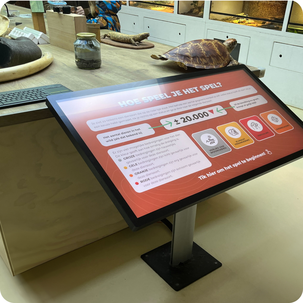 digital signage and visitor management system education